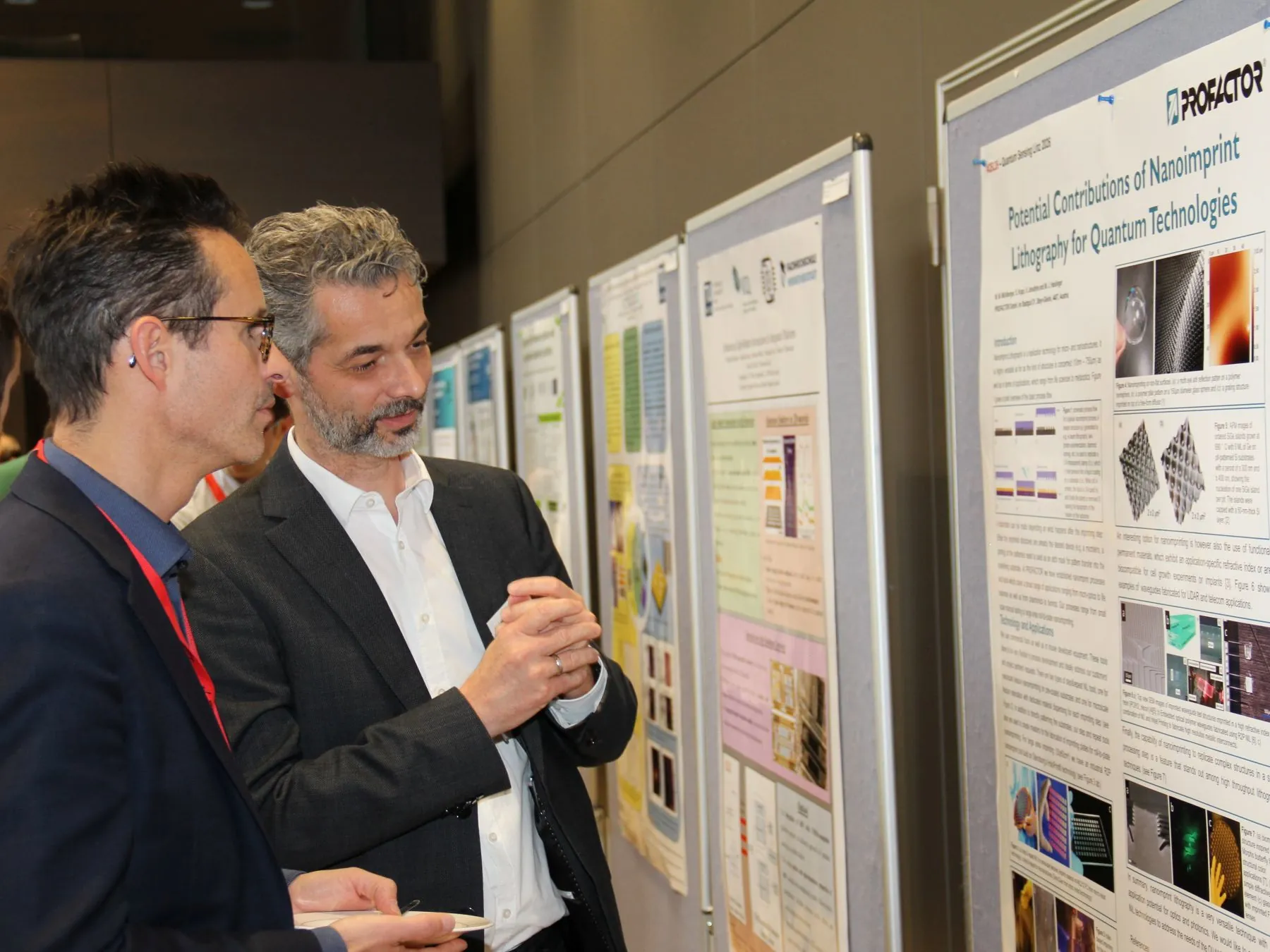 Poster and networking session during QSL26